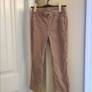 Stretchy cropped pants from Japan